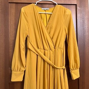 Size Small Yellow Baltic Børn Lydia Maxi Dress